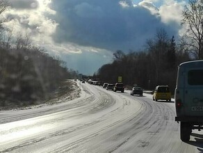 Изза обильного снегопада в Амурской области и Якутии ограничат движение на участке федеральной трассы