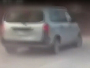 Только стрельбой полицейским удалось остановить угонщика автомобиля в Тынде видео