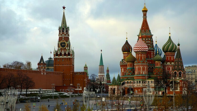 Зеленский призвал мир нанести удар по Кремлю
