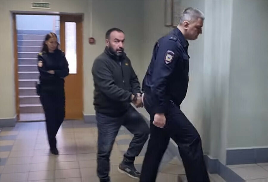 Арестован гендиректор фирмы подозреваемый в хищении денег при ремонте автодороги в Тынде видео ОБНОВЛЕНО