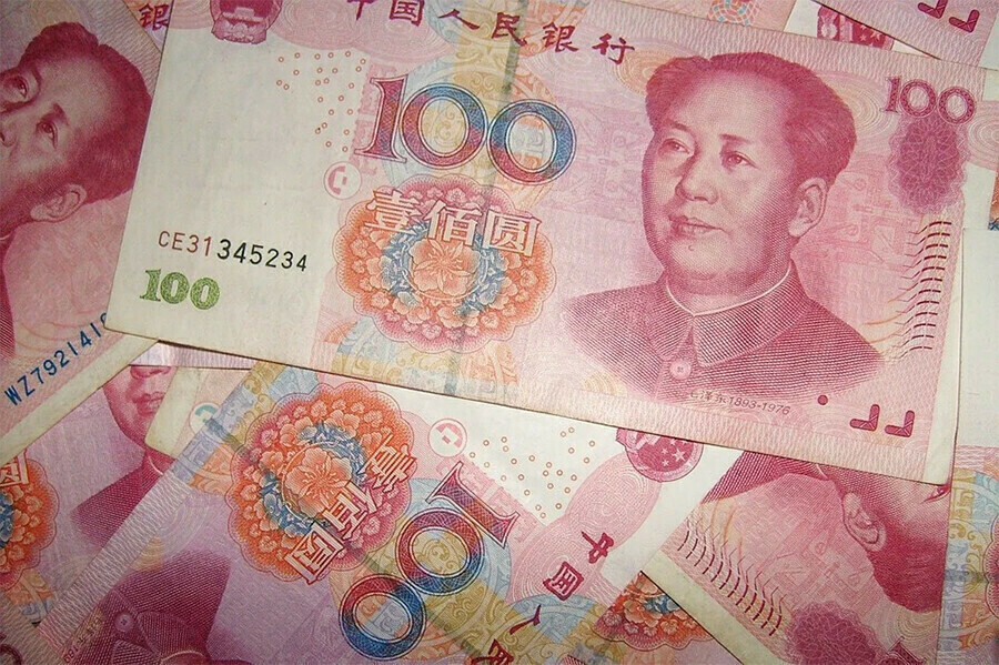 Клиенты ВТБ разместили на вкладах свыше 4 миллиардов юаней