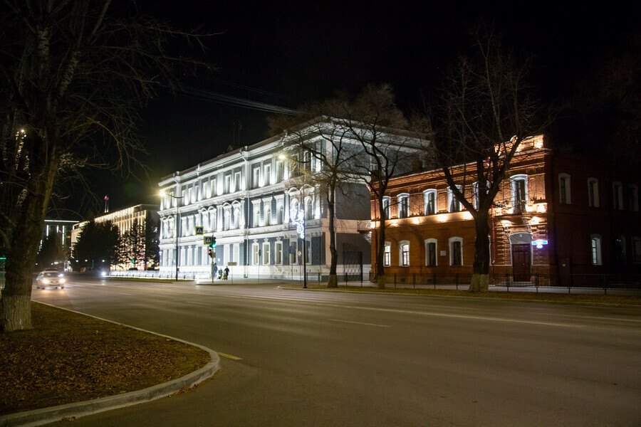 В Благовещенске после захода солнца засияли еще несколько зданий Какие фото