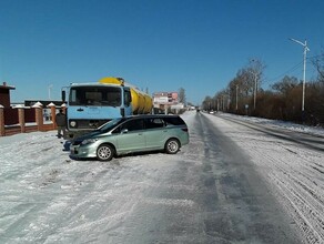 В амурской полиции рассказали подробности ДТП в котором сотрудник ГИБДД спас мужчину от летевшей на них иномарки