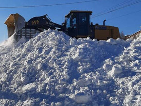 В Тынде строят горку из 1 500 кубометров искусственного снега