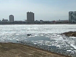 Изза шуги в Благовещенске возможен дефицит воды ее мало в Амуре