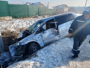 В ДТП случившемся в Чигирях водителя зажало в машине