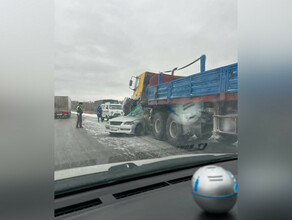Ужасная авария на федеральной трассе Уссури грузовик переехал марка фото 
