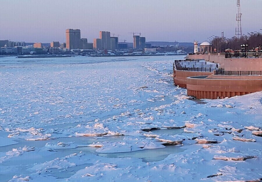 Благовещенцев просят запастись водой на выходные дни