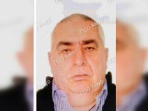 В Благовещенске ищут пожилого мужчину с тростью и в очках