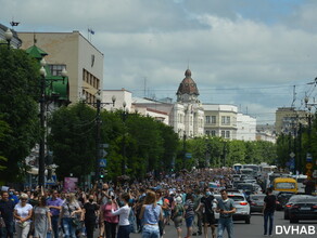 Тысячи Хабаровчан вышли на стихийный митинг в поддержку арестованного губернатора Сергея Фургала видео