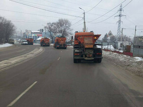 Прокуратура через суд обязала власти Благовещенска вывести на дороги 10 простаивающих снегоуборочных машин 