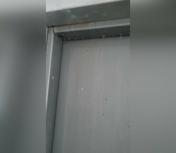 В 17этажном доме Благовещенска затопило лифты видео