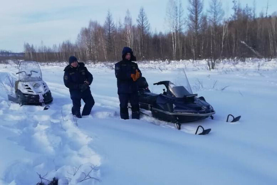 В Зейском районе спасатели в экстремальных условиях искали сторожа но даже следов его не нашли видео
