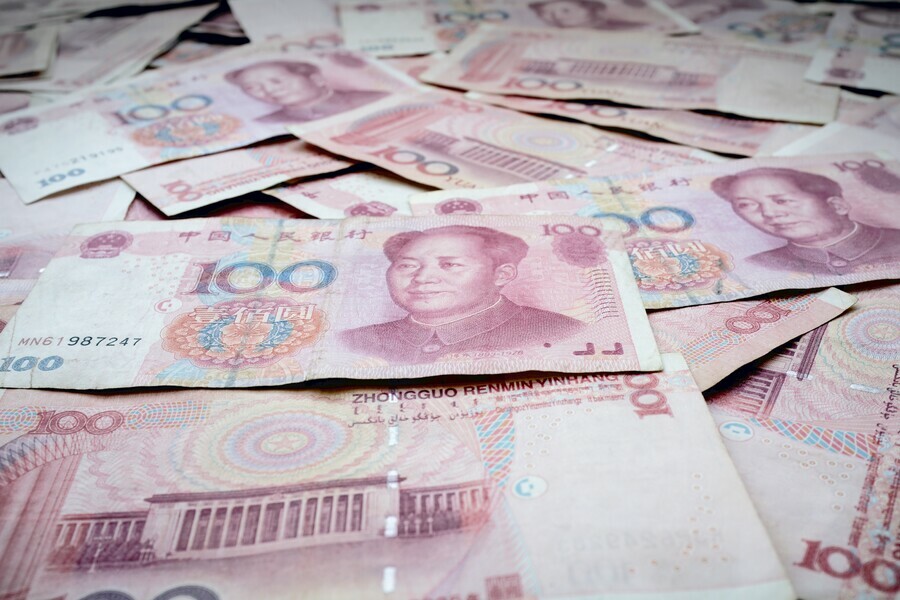  ВТБ больше половины вкладов в юанях держат клиенты старше 50 лет