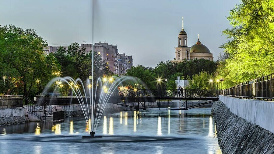 В парке Дружбы хотят поставить фигуры символизирующие дружбу России и Китая