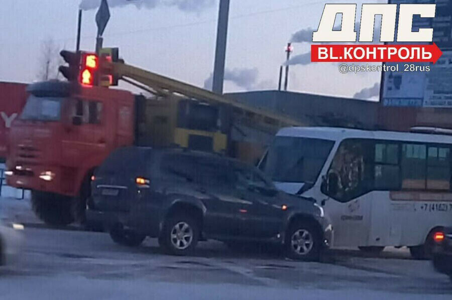 Пострадавших больше полиция сообщила подробности о тройном столкновении на Кольцевой