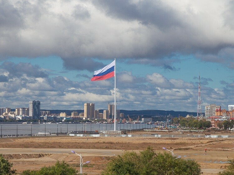 Благовещенцам тяжело но у них есть набережная взгляд тревелблогеров на столицу Приамурья