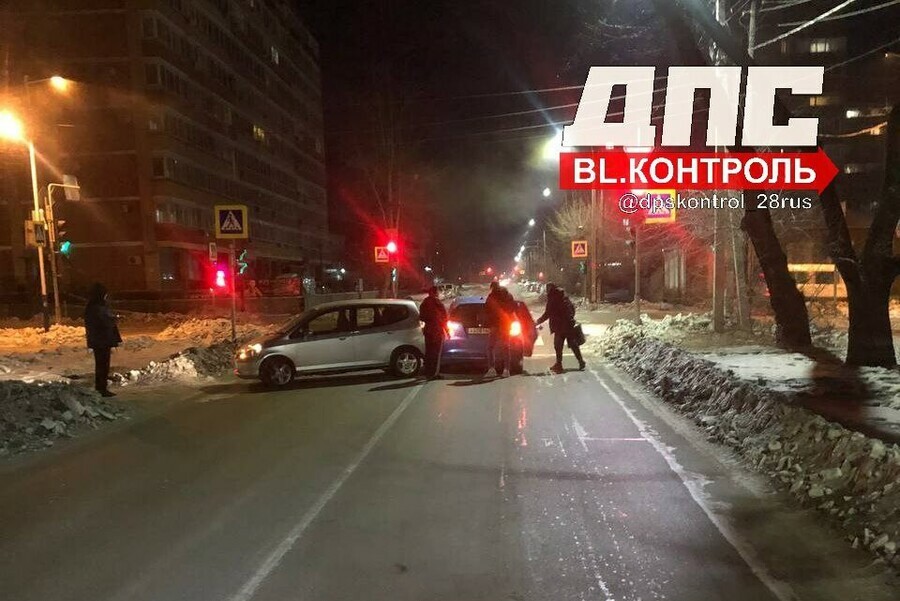 В результате аварии в Благовещенске был заблокирован проезд по улице Артиллерийской