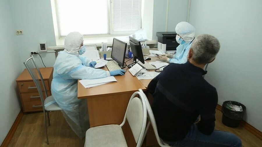 Губернатор озвучил главную проблему амурского здравоохранения А также когда отремонтируют 3ю детскую поликлинику в городе