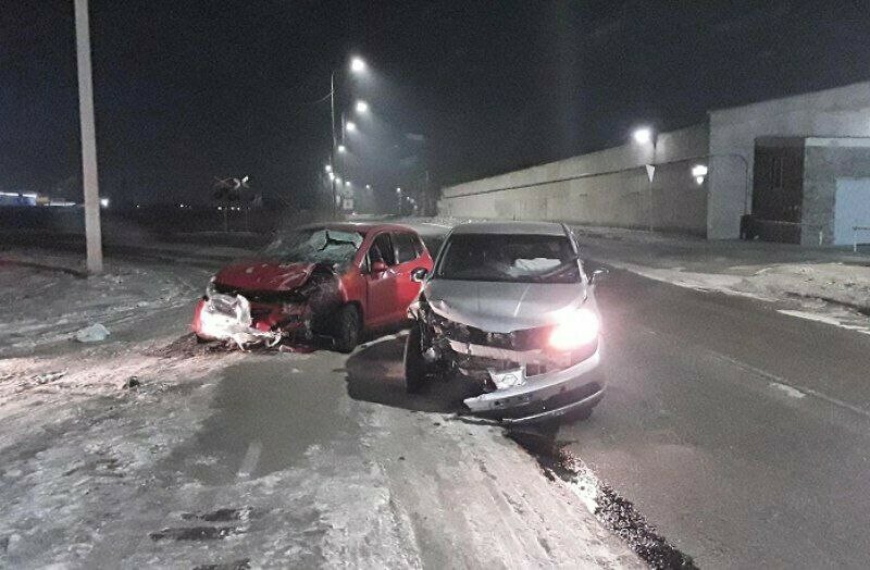 В Благовещенске пьяная женщинаводитель протаранила автомобиль с тремя пассажирами