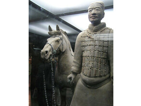 На захоронении в Китае снова обнаружили терракотовых лошадей и воинов 