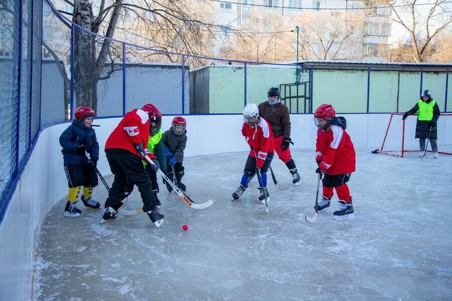 В одном из дворов Благовещенска провели интересный мастеркласс фото