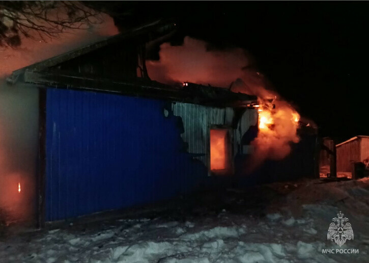 Стали известны подробности ночного пожара в селе Павловка под Белогорском где погибли двое детей