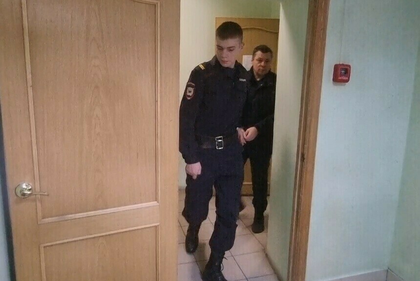  7 лет строгого режима за взятку в отношении директора муниципального учреждения Благовещенска вступил в силу приговор суда