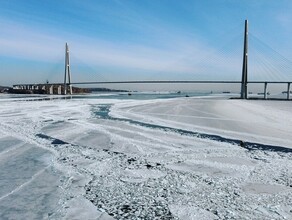 Изза сильных морозов Амурский и Уссурийский заливы в Приморье обрастают льдом 