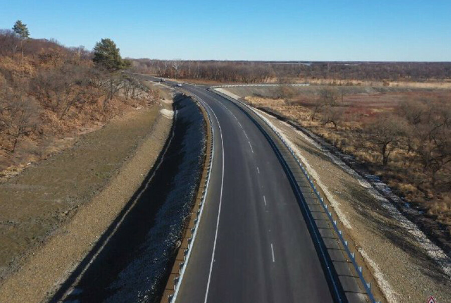 В Амурской области осовременили участок региональной дороги между Новинкой и Новопетровкой