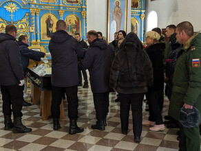 В Благовещенске простились с погибшим в ходе СВО Владимиром Дзинтером