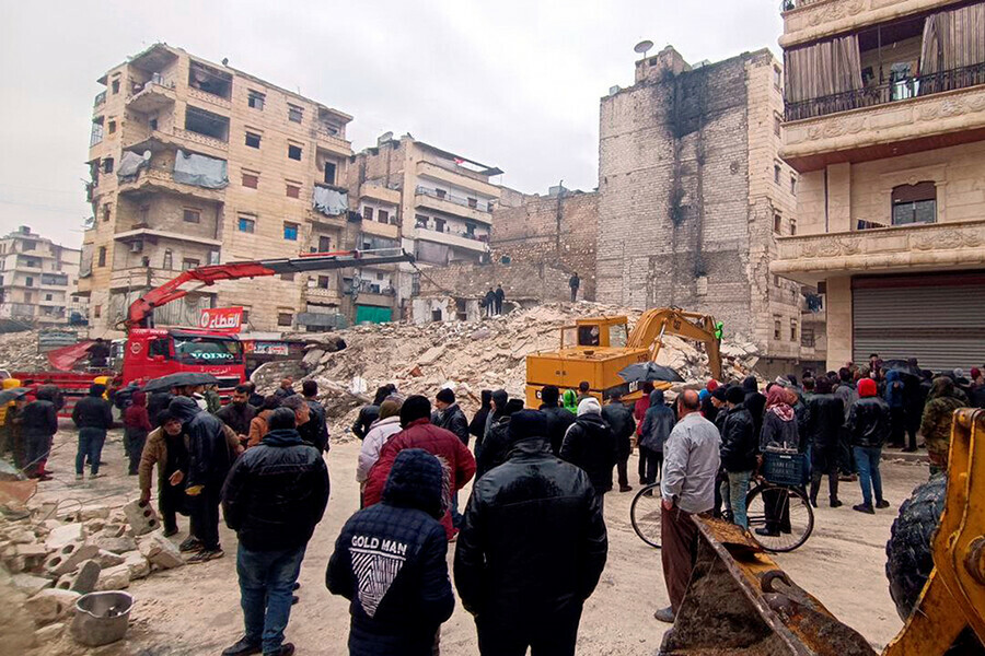 Число погибших в результате землетрясения в Турции превысило 23 тысячи человек