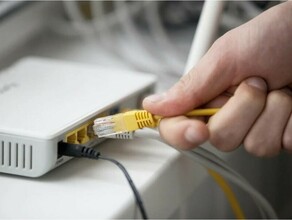 Минцифры просит упростить доступ операторов связи в подъезды чтобы услуги домашнего интернета были конкурентными