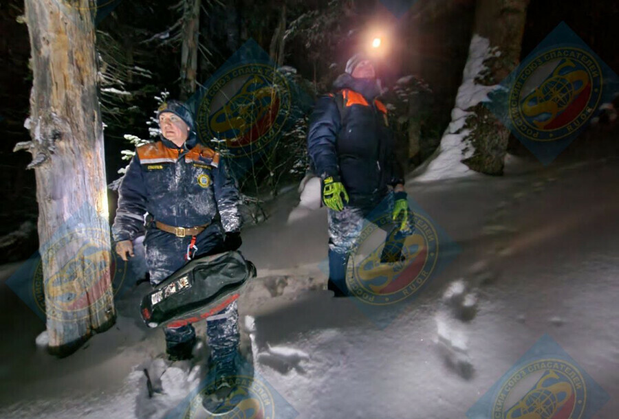 Сноубордист из Приморья потерялся в горах Сахалина видео