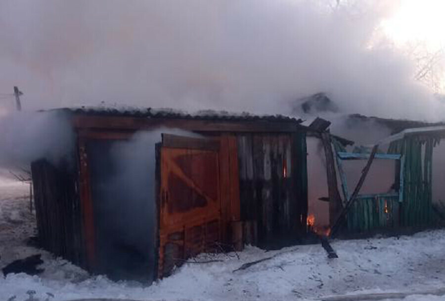 В Амурской области пьяная женщина заживо сожгла мужа фото