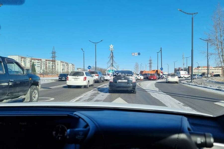 Изза ДТП на калининском кольце в Благовещенске другим водителям могут прийти штрафы фото видео 