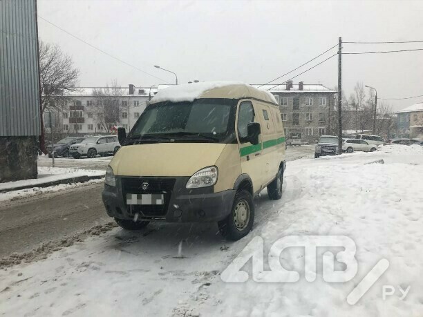 Водитель скорой потратил отпускные накопления на бронированный автомобиль для бойцов СВО