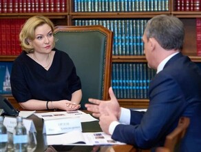 Губернатор рассказал о новых музеях которые откроются в Амурской области министру культуры РФ