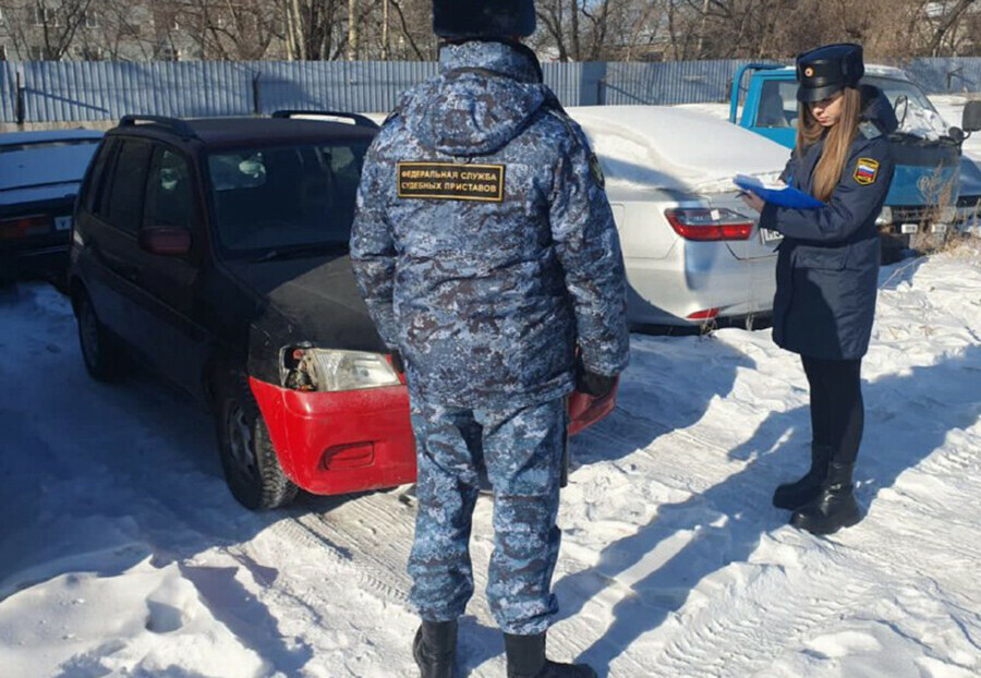 Благовещенец не подозревал что купленный им автомобиль имеет длинный хвост