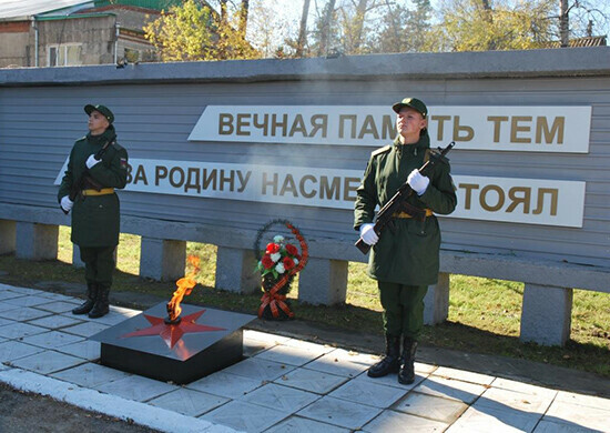 В Свободном открыли мемориальный комплекс воинамжелезнодорожникам