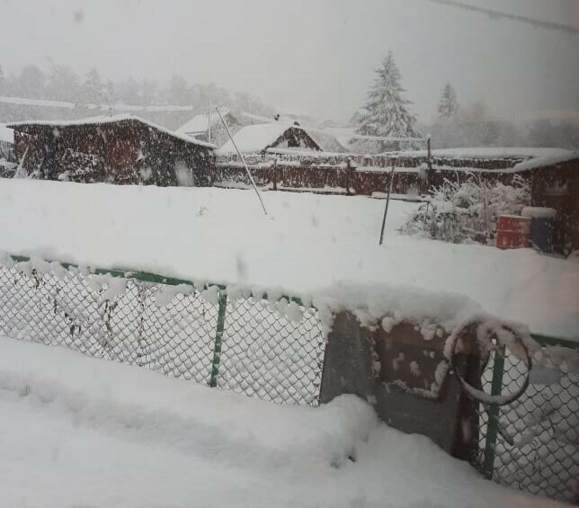 В Магдагачинском районе выпало больше месячной нормы снега В селе Сковородинского района образовались настоящие сугробы