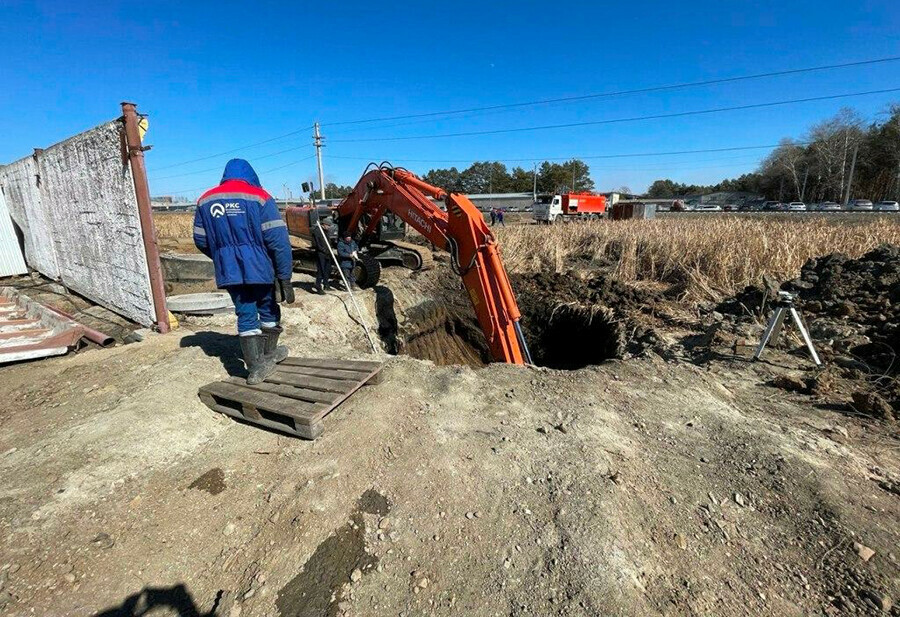 Стоки от жилых домов Астрахановки пойдут по обновленному коллектору