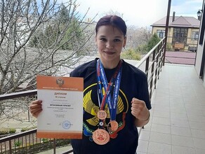 17летняя благовещенка уложила на лопатки противников на первенстве России по боксу