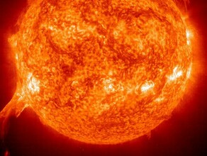 Сильная вспышка на Солнце произошла 6 апреля Ученые ожидают магнитную бурю