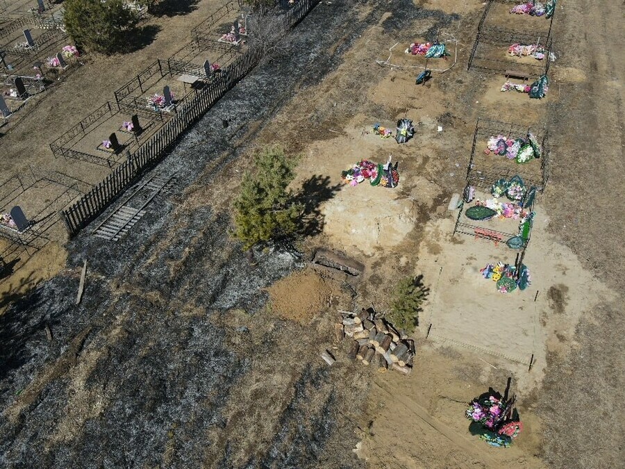Амурчанин едва не спалил сельское кладбище