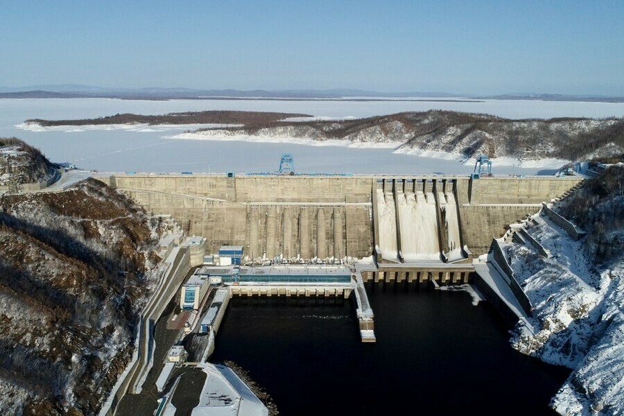Изза аномально теплой погоды на Бурее почти на месяц раньше срока началось половодье