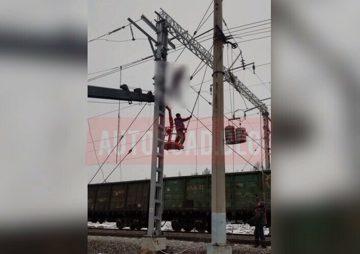В соцсетях появились жуткие кадры с места трагедии на железной дороге в Амурской области