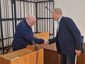 Суд оправдал эксчиновника амурского правительства которого судили за халатность при строительстве дамб Как он отреагировал на приговор