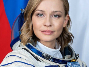 Космонавты резко отреагировали на идею вручения звезды Героя России актрисе Юлии Пересильд