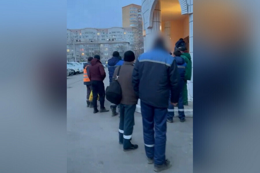 Жильцы дома в самом центре Благовещенска недовольны соседством с хостелом видео